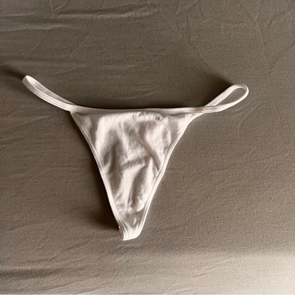 VS white cotton thong g-string v-string panties, loved